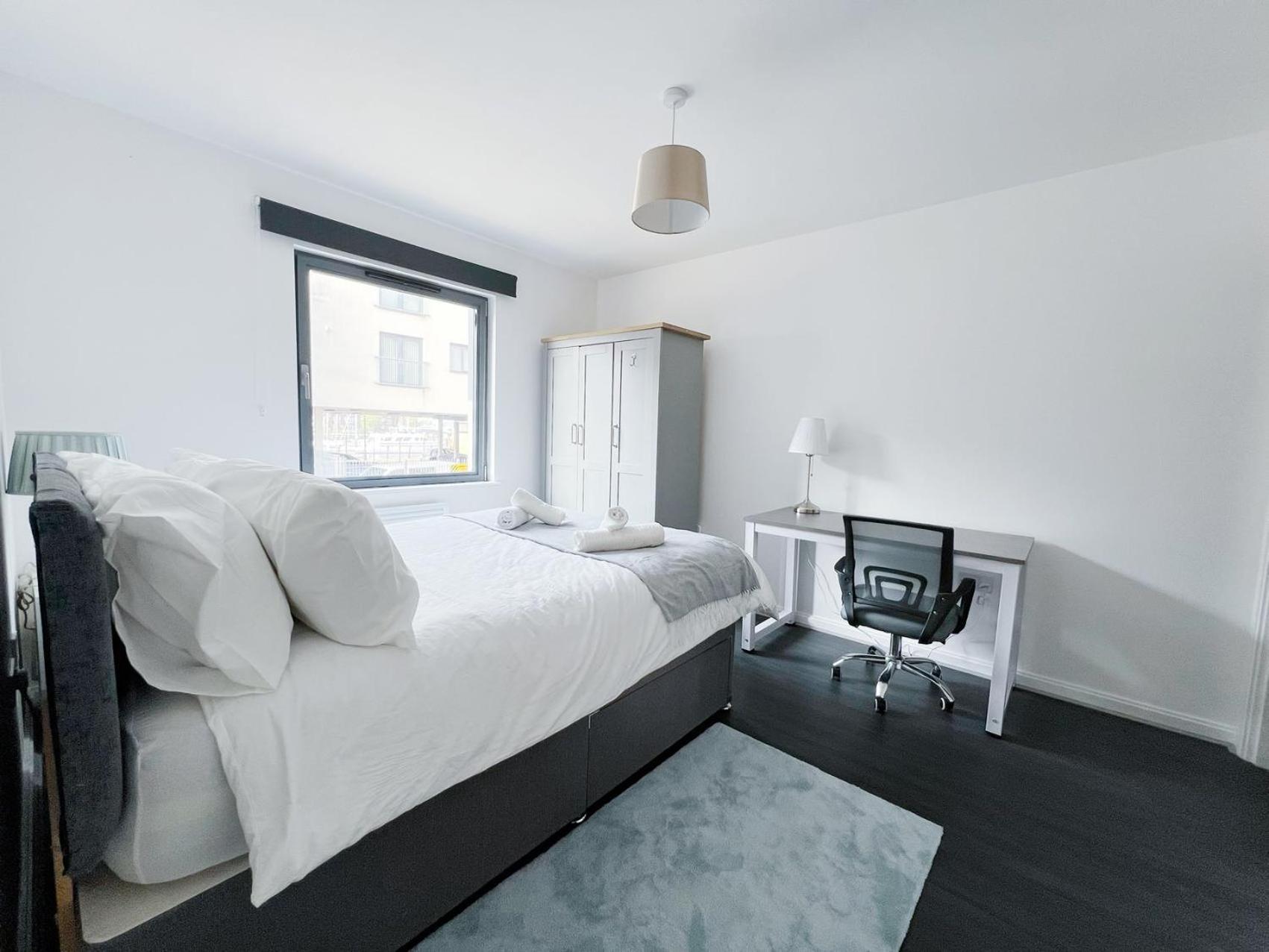 Comfort Seaside Two-Bedroom Apt Swansea Kültér fotó