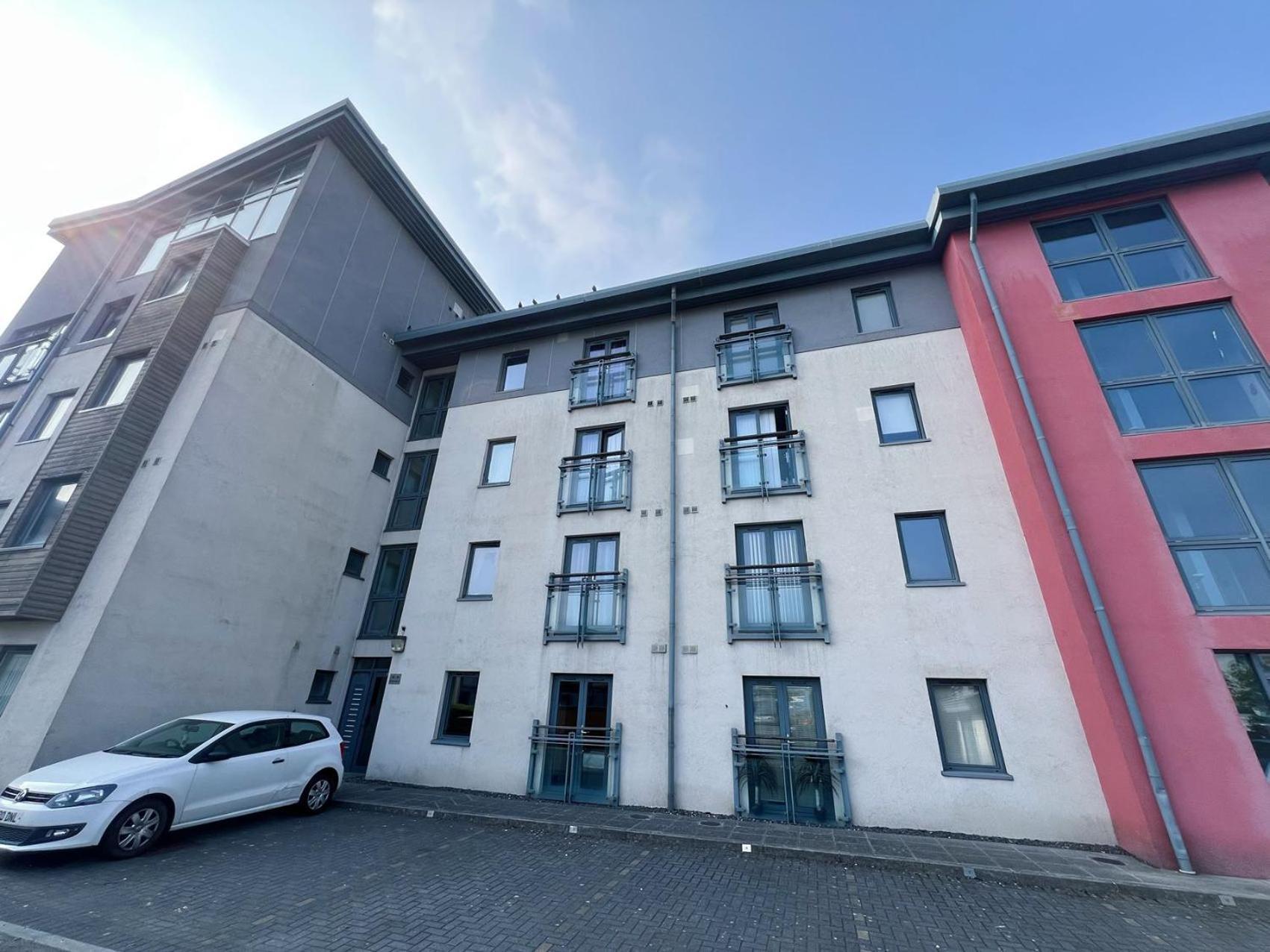 Comfort Seaside Two-Bedroom Apt Swansea Kültér fotó